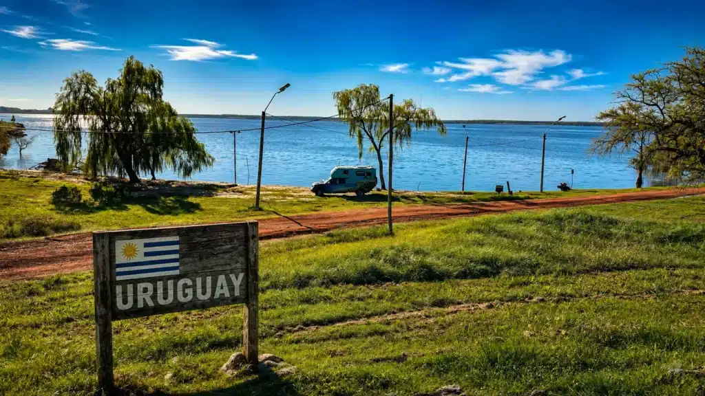 Viajar a Uruguay desde Argentina: 9 claves antes de cruzar